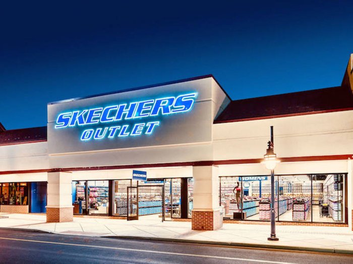 Skechers Outlet Evergreen Plaza - Metro Commercial Real Estate
